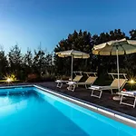 Bonriposo Villa *